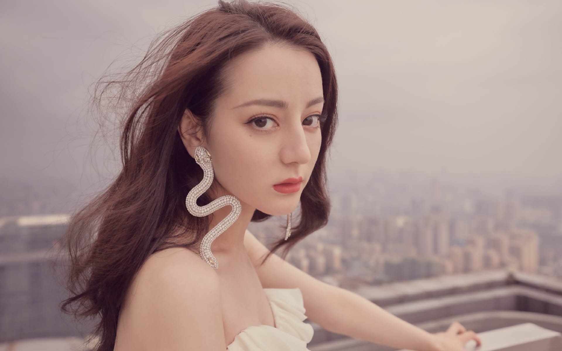 九游下载安装-泰国女足队员表现抢眼，获得最佳射手称号！，泰国女足队员表现抢眼,获得最佳射手称号