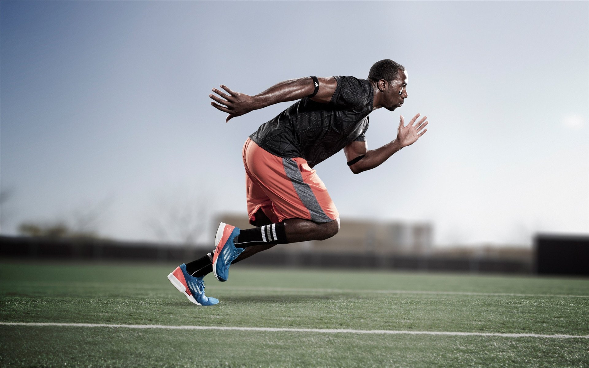 数据表现:48%的命中率,22次助攻,团队出色!,命中率80%