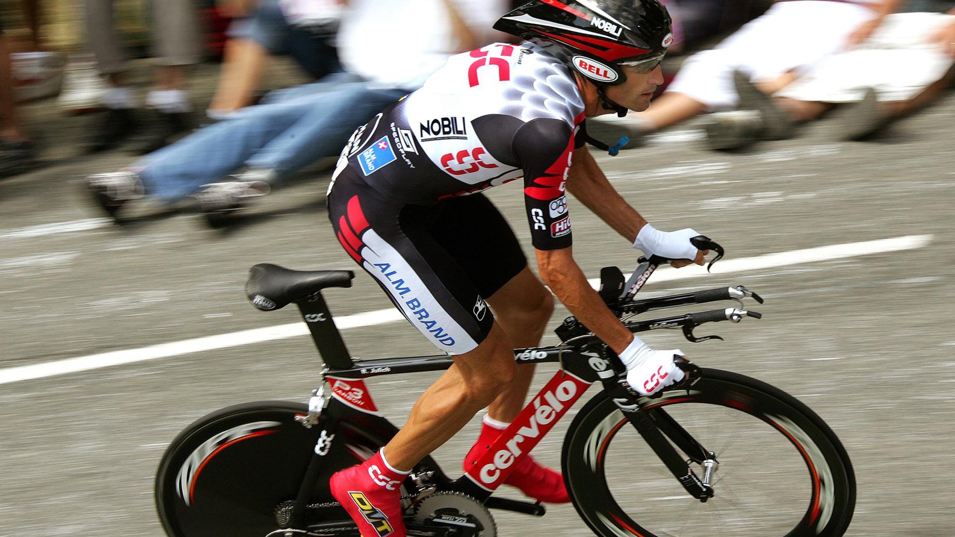 芈昱廷在“湾区杯”象棋大棋士赛中晋级决赛，棋手芈昱廷